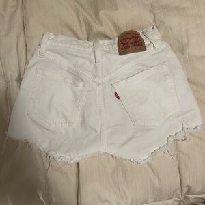 Levi’s 501 jean shorts